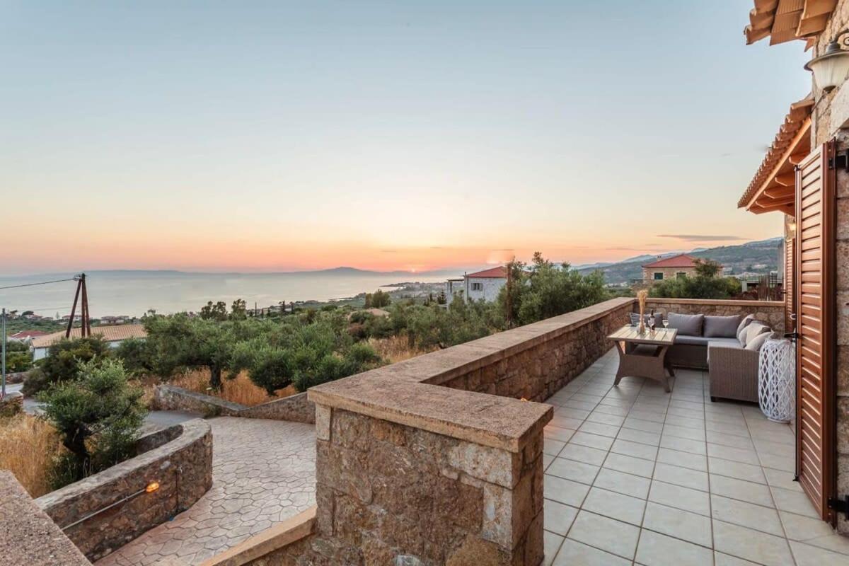 Mani Panoramic Seaviews - Luxury Summer Haven Lévktron Exteriér fotografie